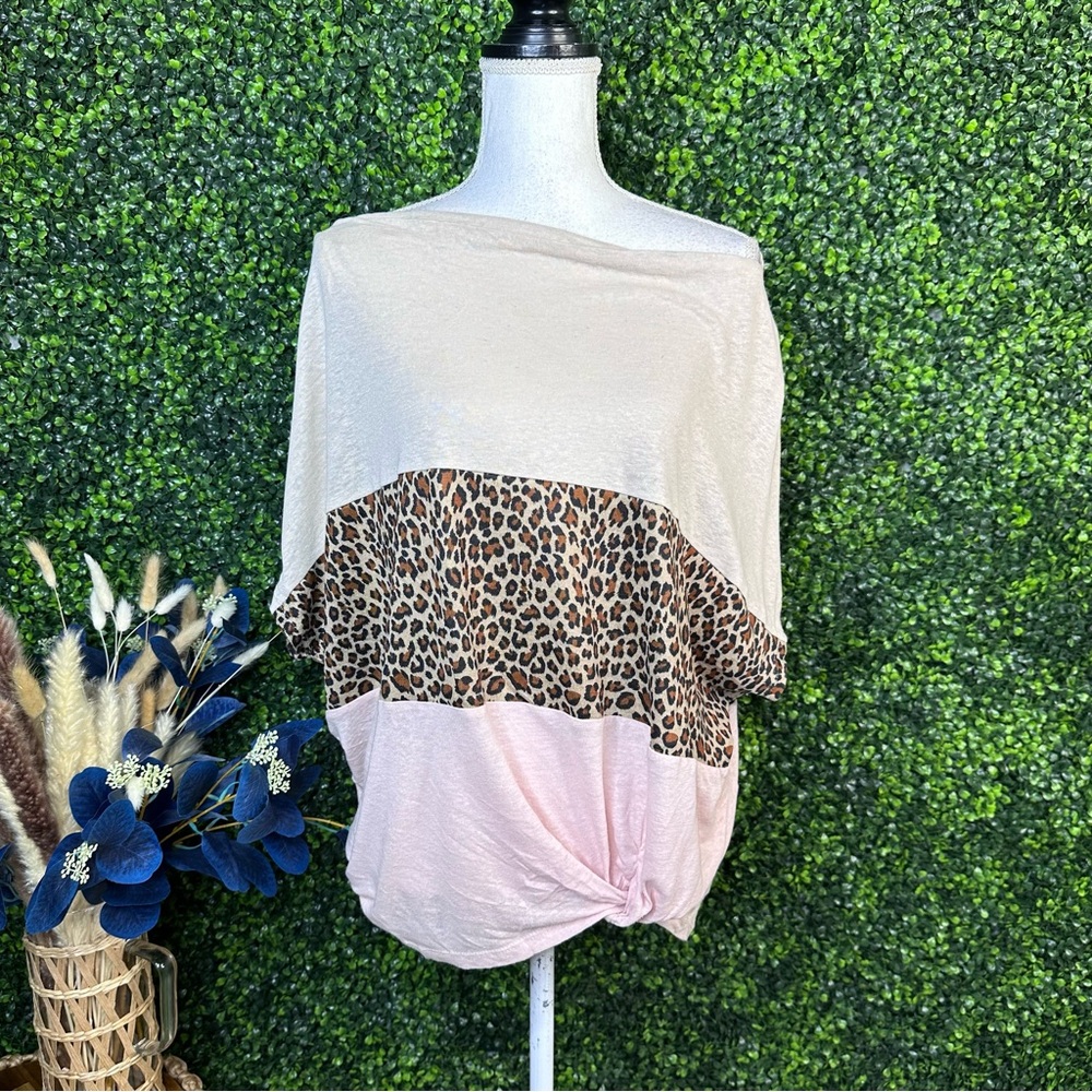 Nwot oversized fit Leopard Print and Pink color‎ block Women's Top